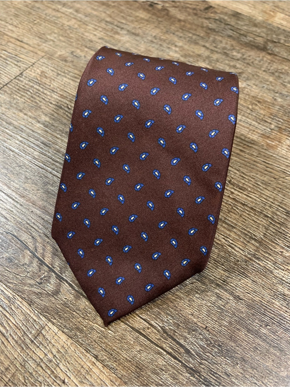 Bert Pulitzer Classic Silk Neck Tie Brown 54.5 x 3.25”